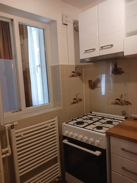Dristor, 2 minute metrou, bloc apartamente