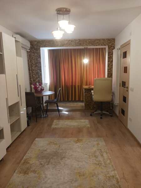 Dristorului, inchiriez garsoniera 1 minut metrou,